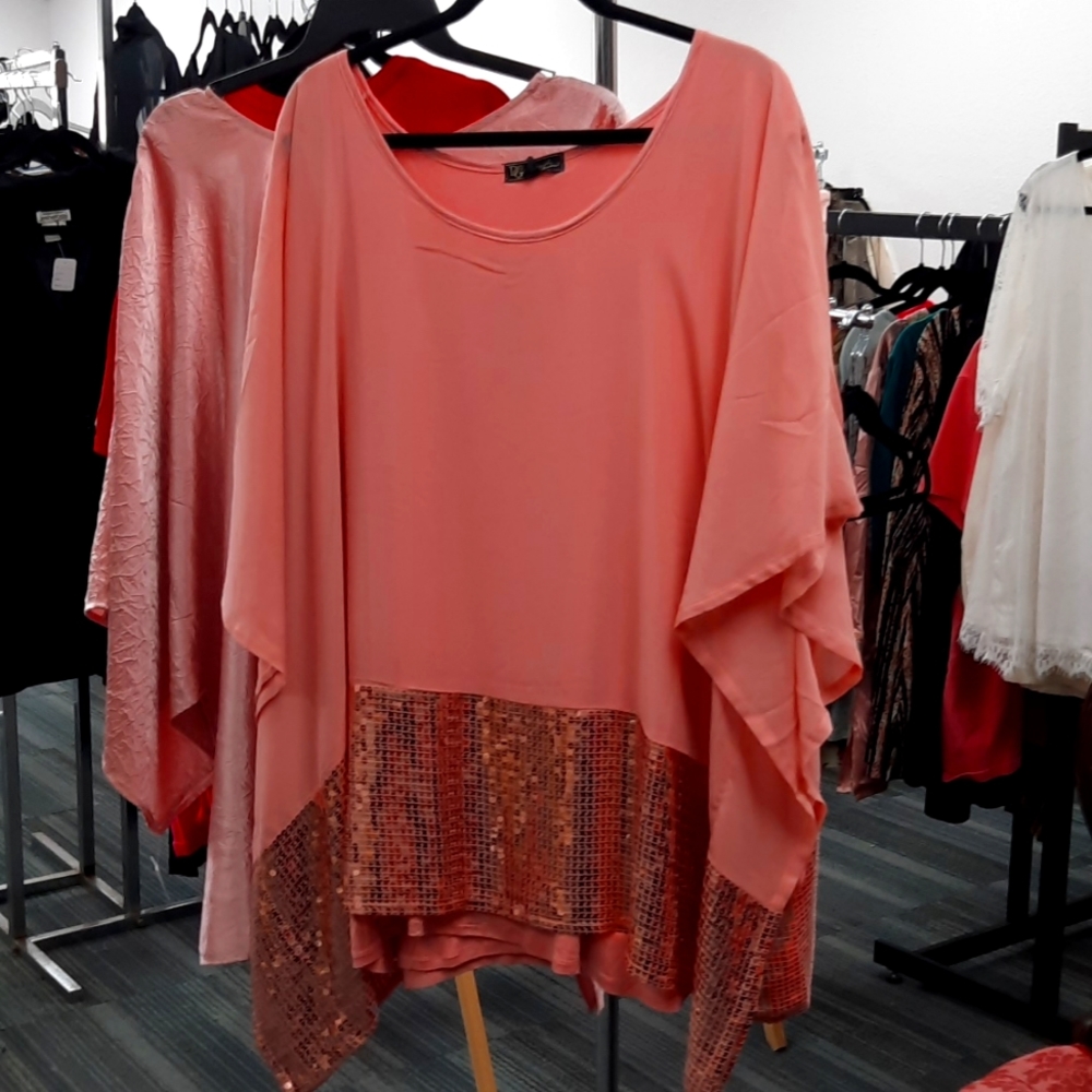 DG2 beautiful sequin blush pink plus size 3x top!